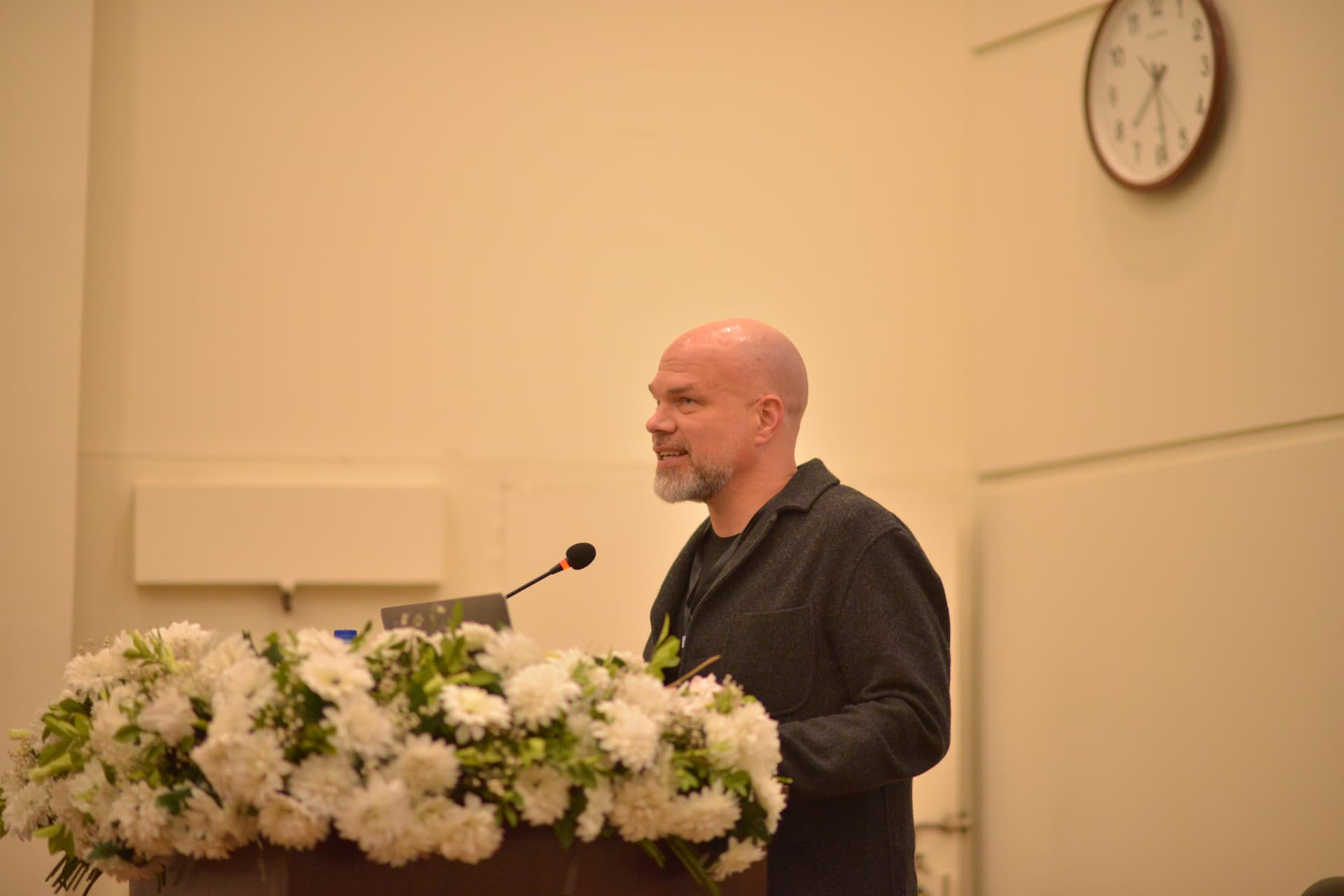 Batch designing-pakistan - Image 1